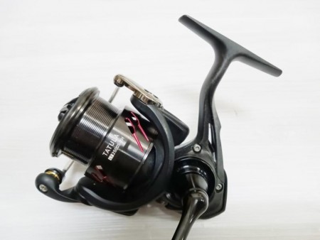 Daiwa ダイワ '18 TATULA タトゥーラ LT 2500S-XH【中古Cランク】