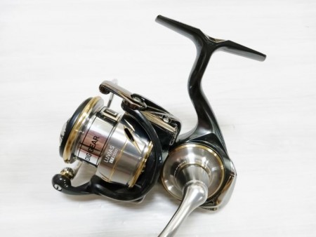 Daiwa ダイワ '20 LUVIAS ルビアス LT 2500-XH【中古Sランク】