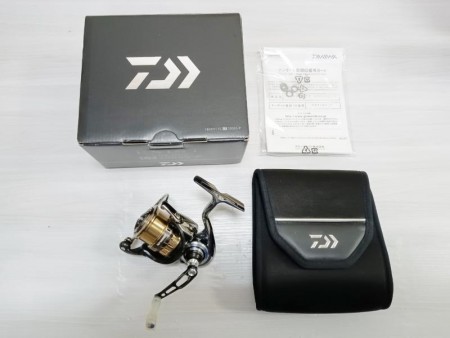 Daiwa ダイワ '18 EXIST イグジスト FC LT 2000S-P(改)【中古Cランク】