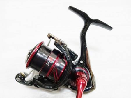 Daiwa ダイワ '18 月下美人 MX LT 2000S-P【中古Aランク】