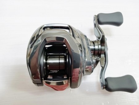 Daiwa ダイワ '24 STEEZ スティーズ SV TW 100H【中古Sランク】