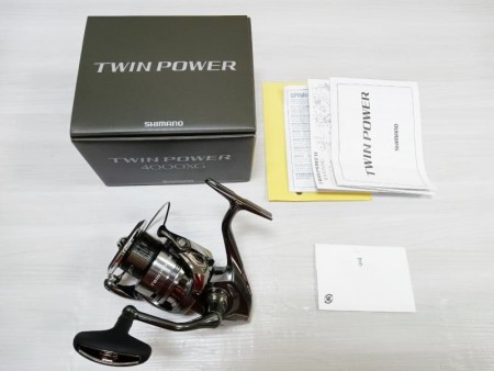 SHIMANO シマノ '24 TWINPOWER ツインパワー 4000XG【中古Cランク】