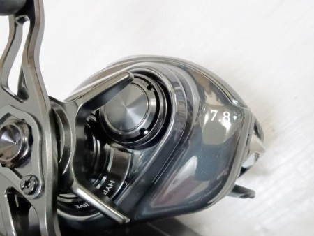 Daiwa ダイワ '24 STEEZ スティーズ SV TW 100HL【中古Sランク】