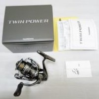 SHIMANO シマノ '24 TWINPOWER ツインパワー C2500SXG【中古Sランク】