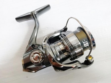 SHIMANO シマノ '24 TWINPOWER ツインパワー C2500SXG【中古Sランク】