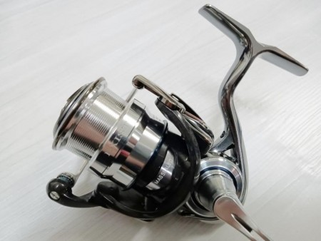 Daiwa ダイワ '18 EXIST イグジスト FC LT 2000S-P(改)【中古Aランク