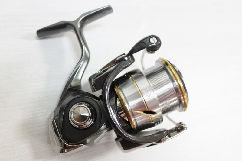 Daiwa ダイワ '20 LUVIAS ルビアス FC LT 2500S【中古Aランク