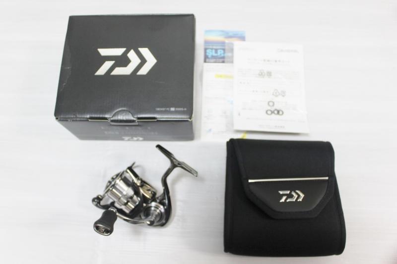 Daiwa ダイワ '18 EXIST イグジスト FC LT 2000S-H【中古Bランク