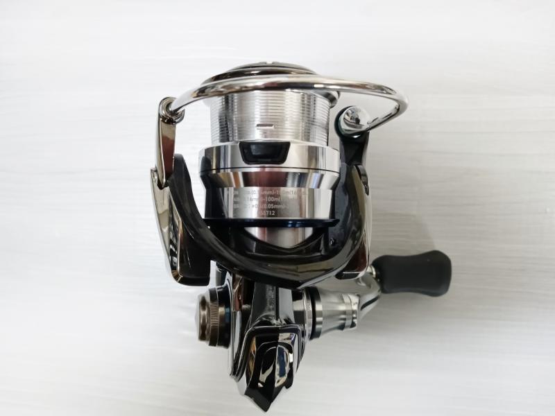 Daiwa ダイワ '18 EXIST イグジスト FC LT 2000S-P(改)【中古Aランク